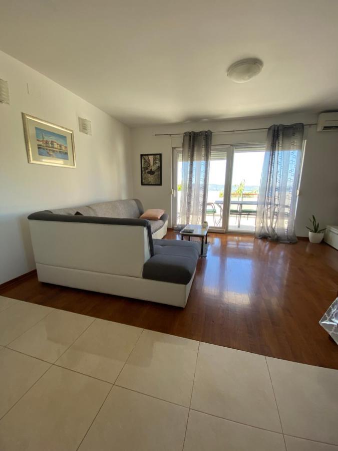 Apartman Mila Kastela Exterior photo