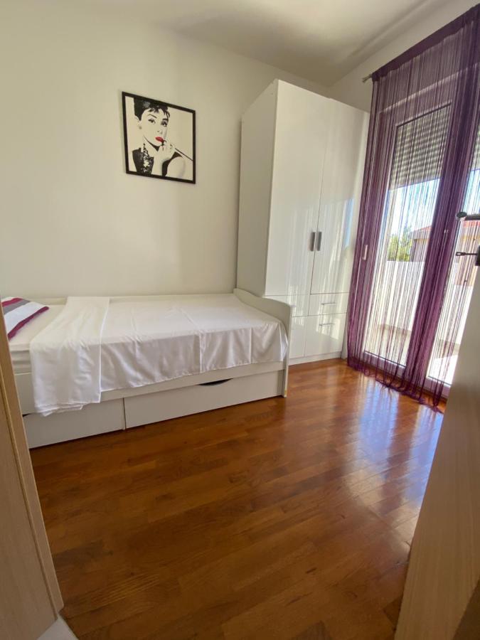 Apartman Mila Kastela Exterior photo