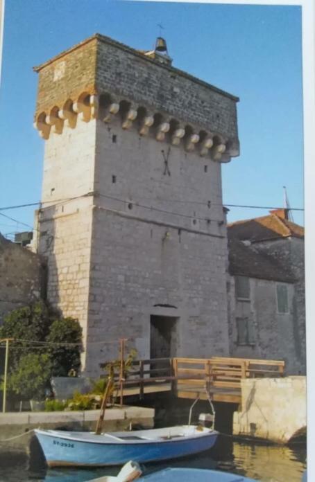 Apartman Mila Kastela Exterior photo